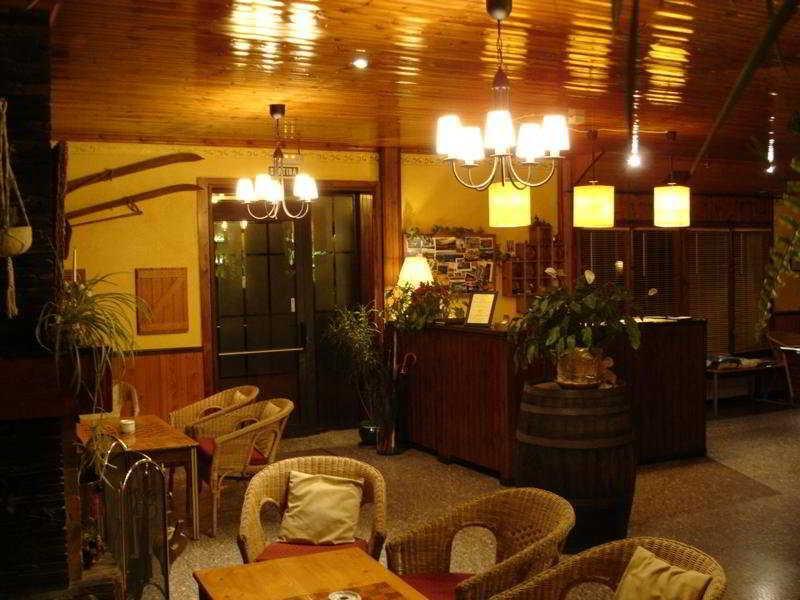 Hotel Peretol سولديو المظهر الخارجي الصورة