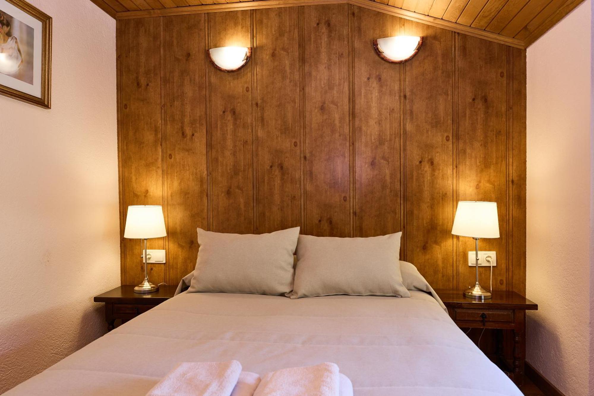 Hotel Peretol سولديو المظهر الخارجي الصورة
